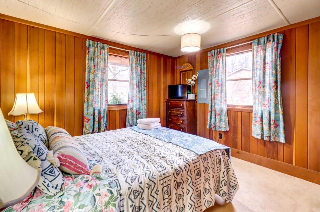 Pet-Friendly Gouldsboro Home At Big Bass Lake Exterior foto